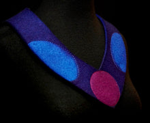 Load image into Gallery viewer, &quot;Harlequin&quot; Collar