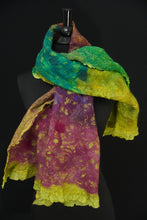 Load image into Gallery viewer, &quot;Jardin&quot; nuno wrap