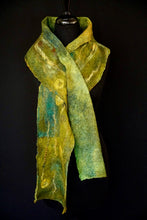 Load image into Gallery viewer, &quot;Waldhaus&quot; Nuno scarf