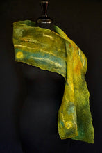 Load image into Gallery viewer, &quot;Waldhaus&quot; Nuno scarf