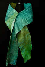 Load image into Gallery viewer, &quot;Emerald Isle&quot; Boro scarf