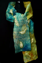 Load image into Gallery viewer, &quot;Kerrera&quot; silk and merino wool scarf