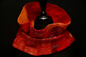 "Poppy" cowl