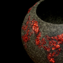 Load image into Gallery viewer, &quot;Vesuvio&quot; vessel