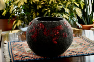 "Vesuvio" vessel